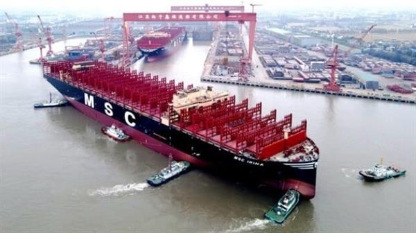 ساخت کشتی‌های فوق‌العاده بزرگ کانتینری جهان توسط چین